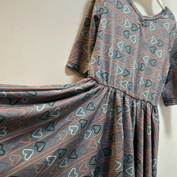 Dot Dot Smile dress size 3/4 grey with pink, black & white hearts. Never wore! - Picture 2 of 5